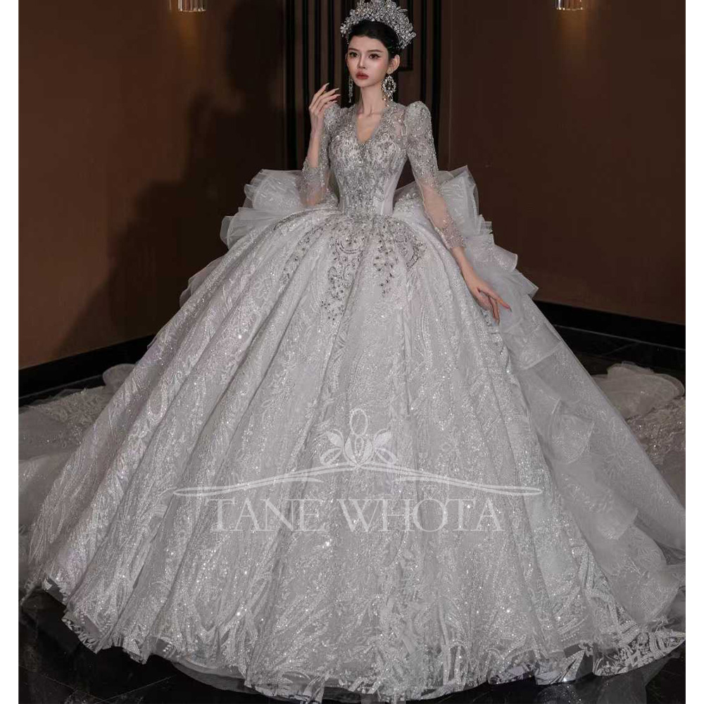 Embroidery Organza - ชุดแต่งงานคอวีหรูหรา แขนยาว แต่งลูกไม้ร้อยเชือกด้านหลัง ปักเลื่อมประดับด้วยลูกปัด ปรับแต่งได้ตามต้องการ