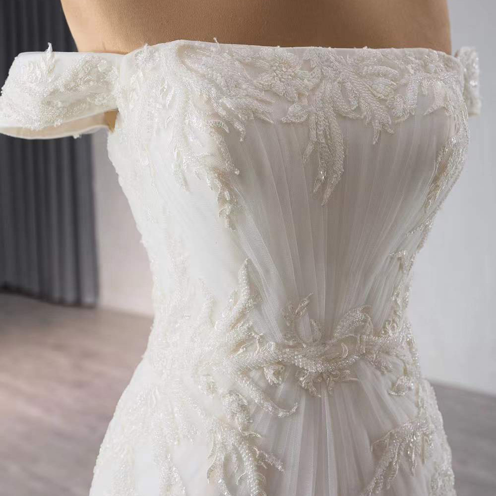 งานแต่งงานชุดที่ไม่มีสายหนังปิ - Embroidery Organza บทวิจารณ์และราคา