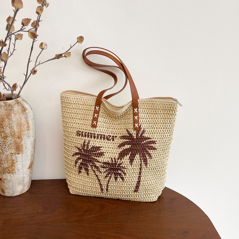 กระเป๋าสานลายปักต้นมะพร้าวสไตล - Embroidery Bali บทวิจารณ์และราคา