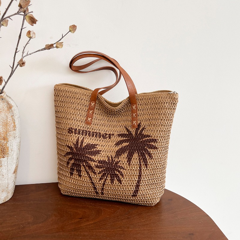 กระเป๋าสานลายปักต้นมะพร้าวสไตล - Embroidery Bali บทวิจารณ์และราคา