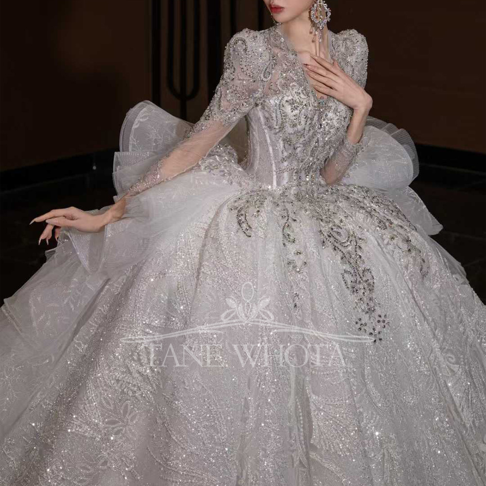 ชุดแต่งงานคอวีหรูหรา แขนยาว แต - Embroidery Organza บทวิจารณ์และราคา