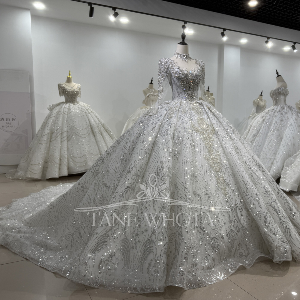 Elegant Gowns แต่งงานแขนยาวคอช - Embroidery Organza บทวิจารณ์และราคา