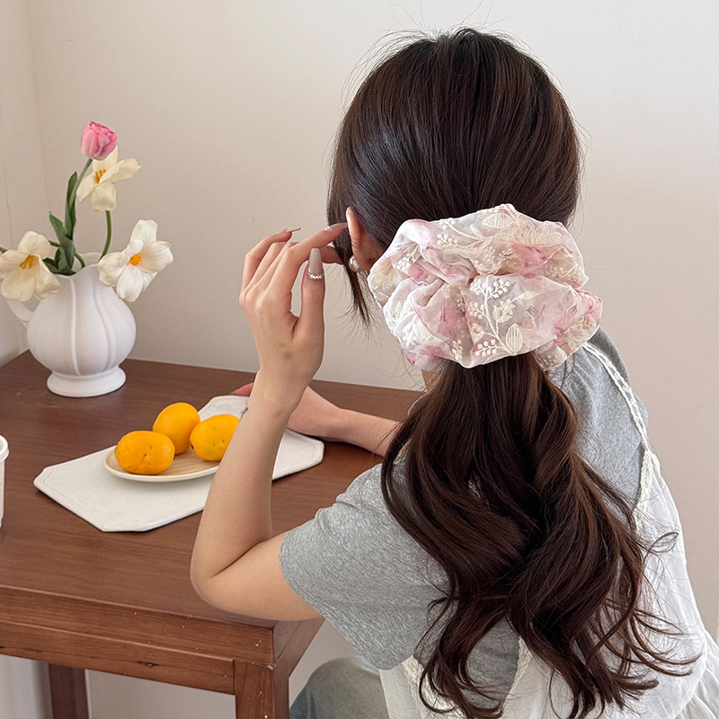 กิ๊บติดผมผ้าออร์แกนซ่าปักลายฤด - Embroidery Organza บทวิจารณ์และราคา
