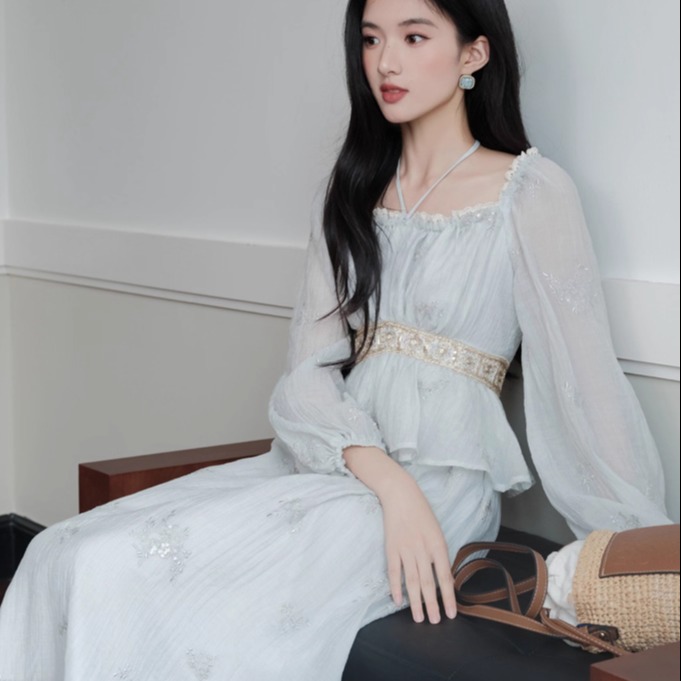 ชุดเดรสวันหยุดแขนยาวปักลายหนัก - Embroidery Bali บทวิจารณ์และราคา