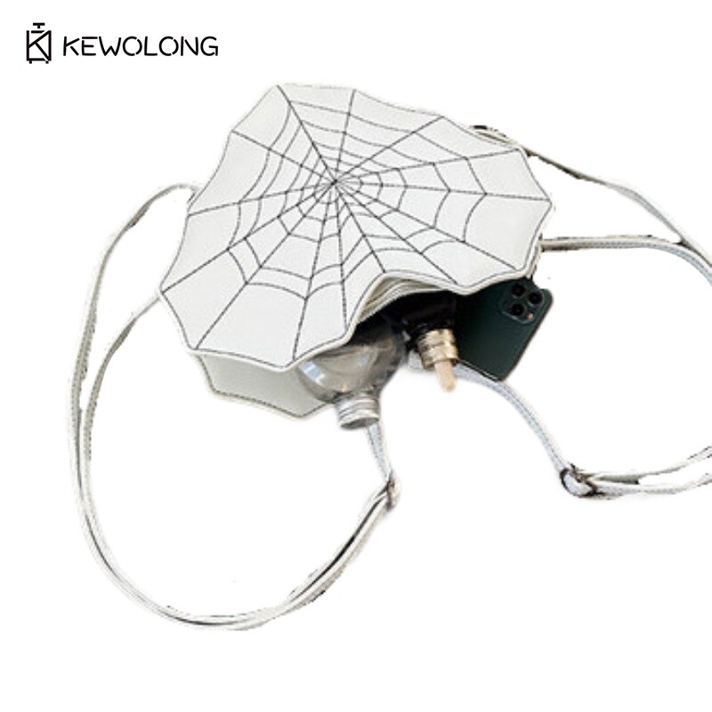กระเป๋าสะพายไหล่ทรงค้างคาวสไตล - Embroidery Gothic บทวิจารณ์และราคา