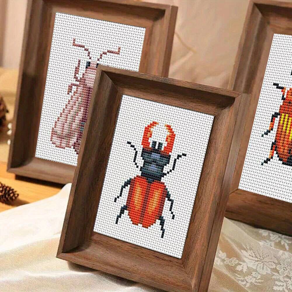 ชุดปักครอสติชลายแมลง 8 ชิ้น ลา - Embroidery X Pattern บทวิจารณ์และราคา
