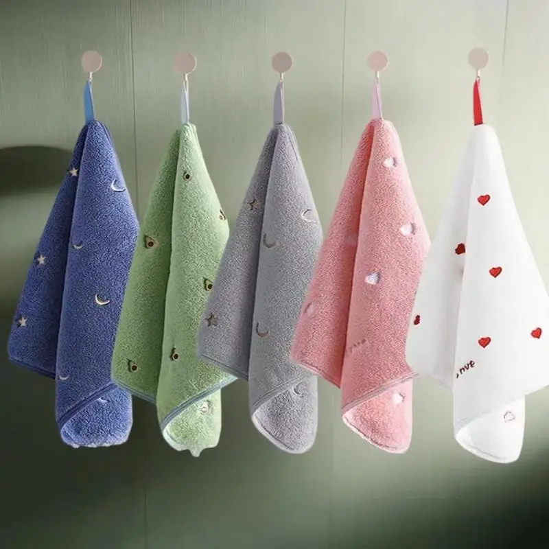 ผ้าเช็ดหน้า/มือ ผ้าฝ้ายแท้ ลาย - Embroidery Yarns บทวิจารณ์และราคา