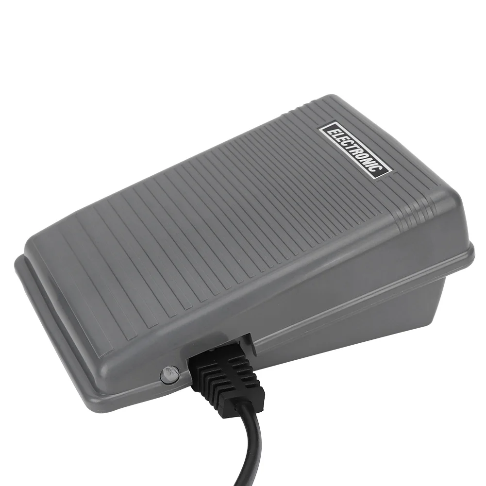 แป้นเหยียบควบคุม 220-240V ปลั๊ - Embroidery Generator บทวิจารณ์และราคา